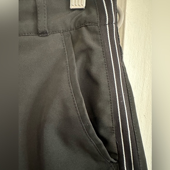 Hugo Boss - Picture 6 of 15